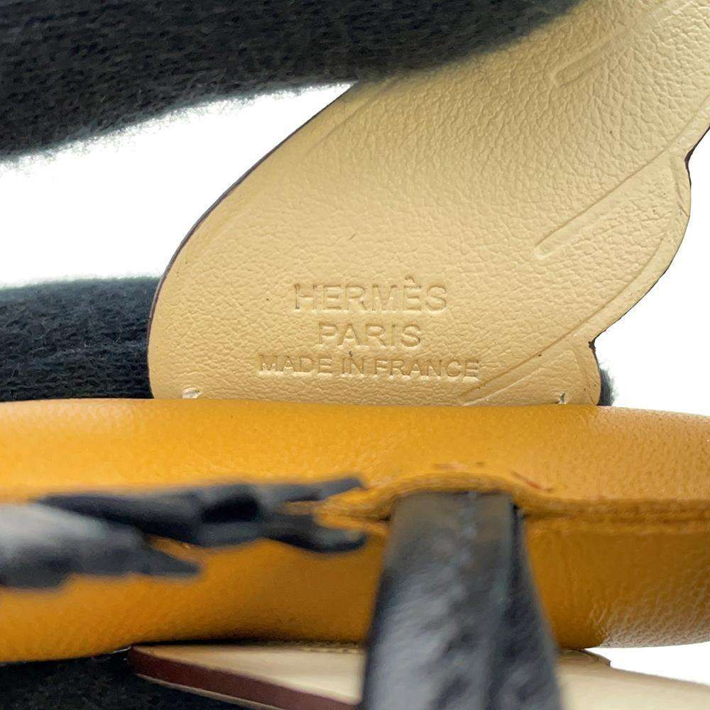 HERMES Rodeo Pegasus Size PM Chai/Nata/Black Lambskin